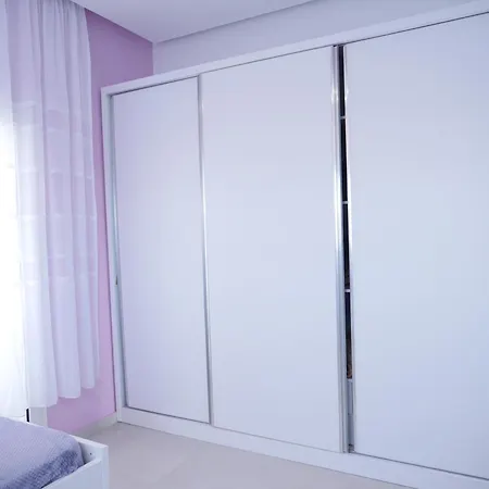 Golden View Apartment *