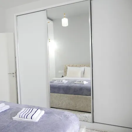 Apartment Golden View *